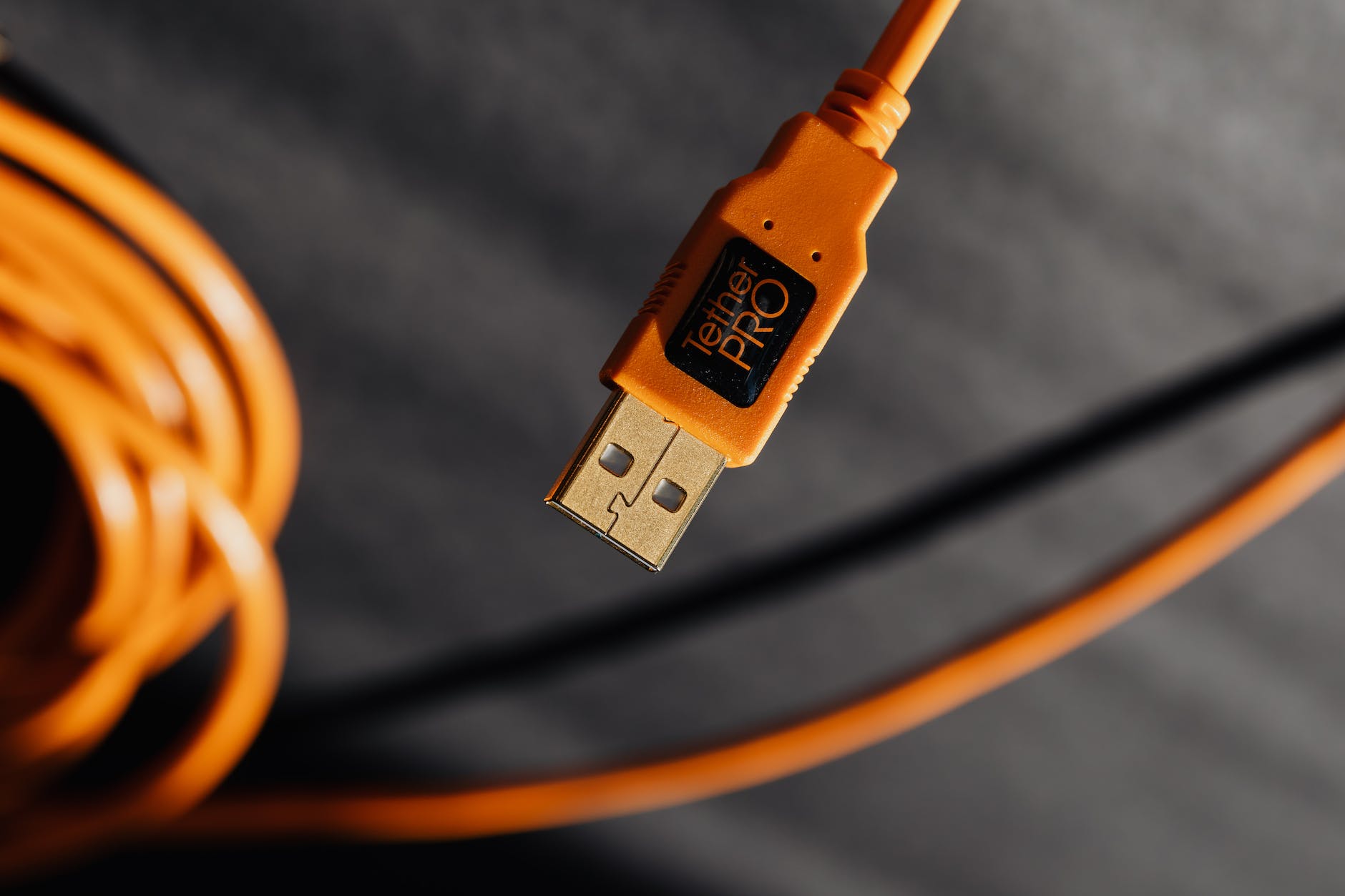 close up photo of usb cable